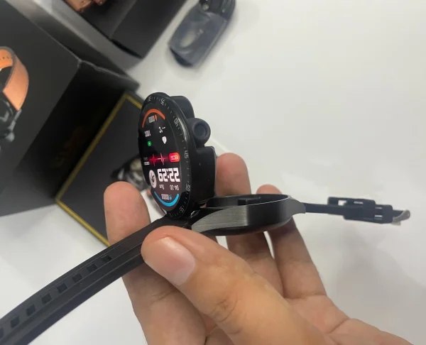 luxury-gt5-buds-2in1-build-in-tws-earpods-round-smart-watchrandom-color